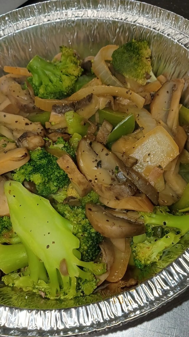Side of Steamed Vegetables.