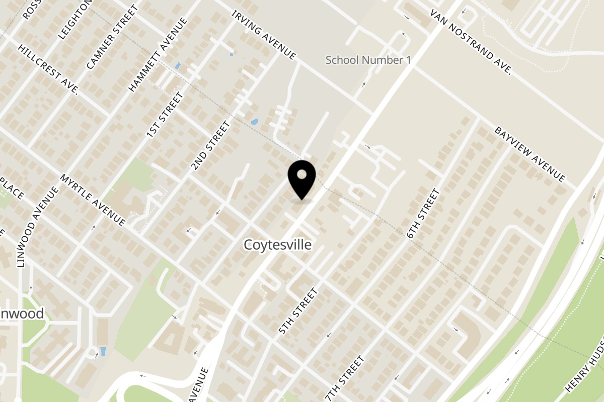 Map showing the location of Fort Lee Pizzeria on 2469 Lemoine Ave in Fort Lee